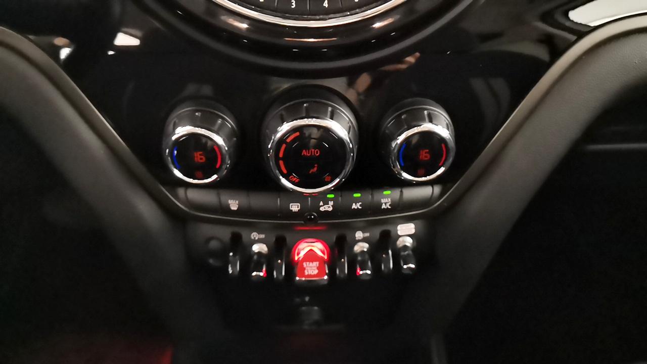MINI Mini Countryman F60 2017 - Mini Countryman 2.0 Cooper SD Boost auto my18