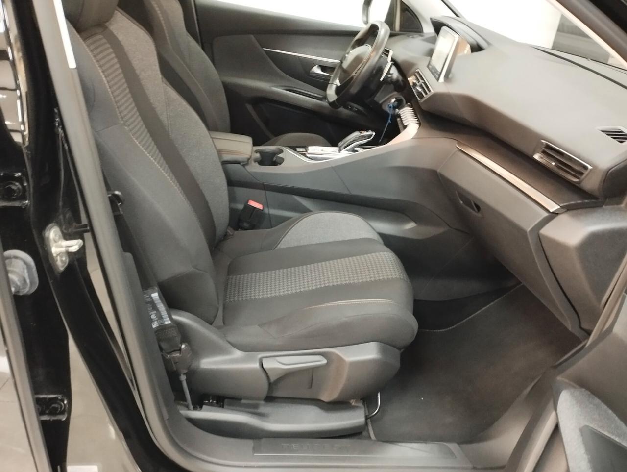 Peugeot 3008 BlueHDi 130 S&S Active