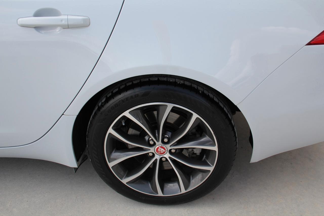 Jaguar XF 3.0 D V6 300 CV aut. Prestige