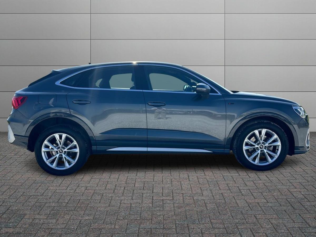 AUDI Q3 I 2019 Sportback - Q3 Sportback 35 2.0 tdi S line edition