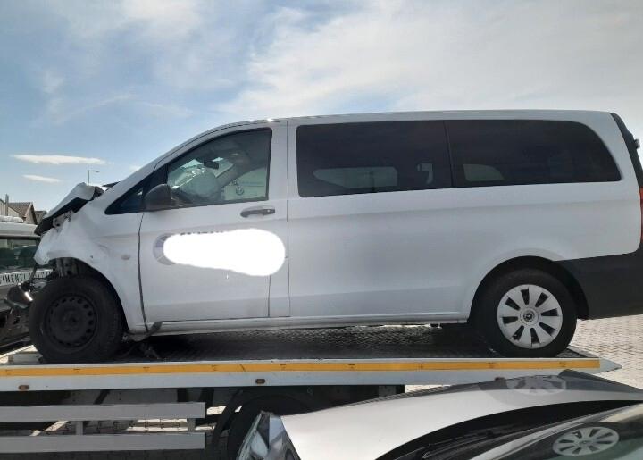Mercedes Vito incidentato