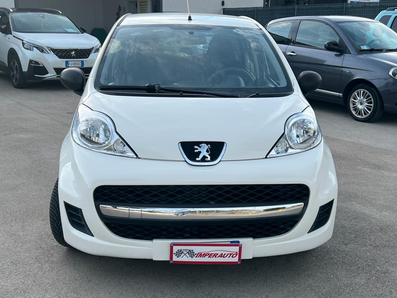 Peugeot 107 1.0 Allure Tagliando e Garanzia