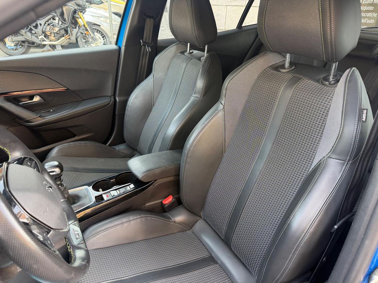 Peugeot 2008 GT 1.2 PureTech 130 #11350