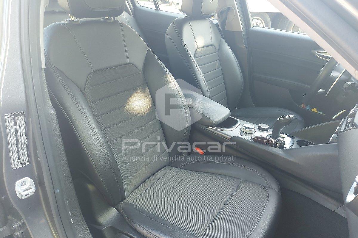 ALFA ROMEO Giulia 2.2 Turbodiesel 160 CV AT8 Sprint