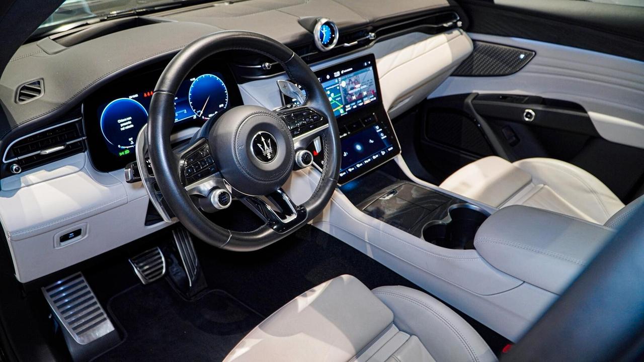 Maserati Grecale MHEV 330 CV AWD Modena