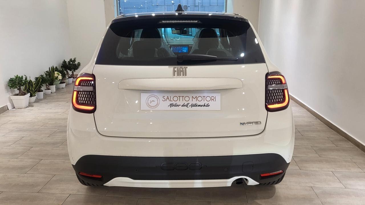 Fiat 600 Hybrid DCT MHEV NUOVA DA IMMATRICOLARE AUTOMATICA