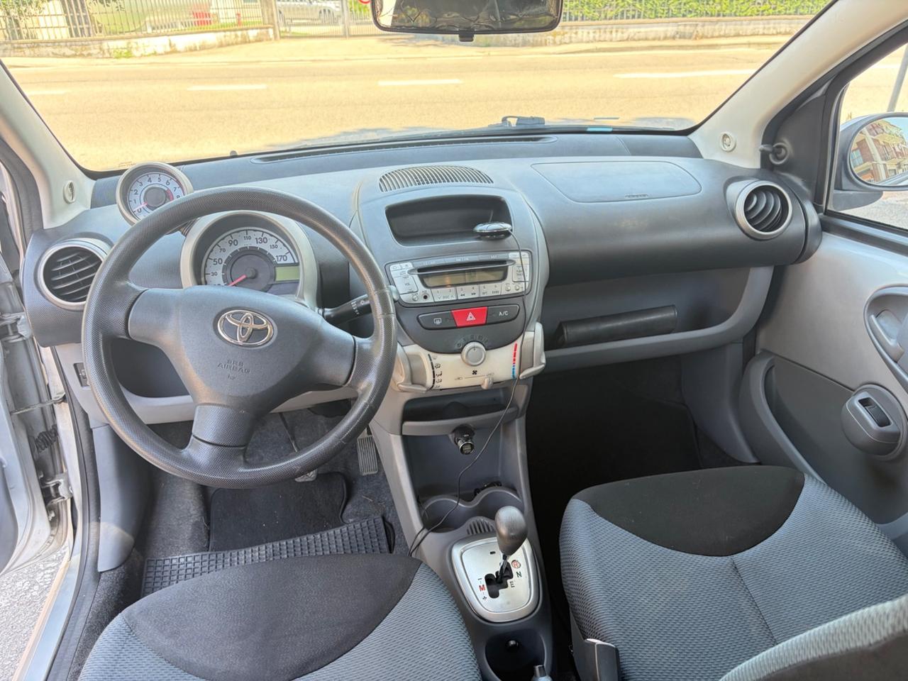 Toyota Aygo 1.0 12V VVT-i 5 porte NEOPATENTATI
