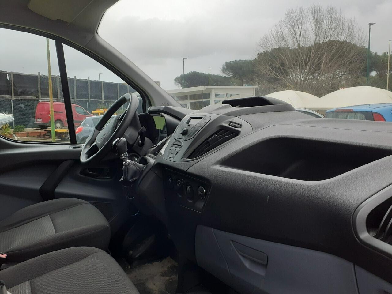 Ford Transit Courier 1.5 TDCi 75CV Van Entry