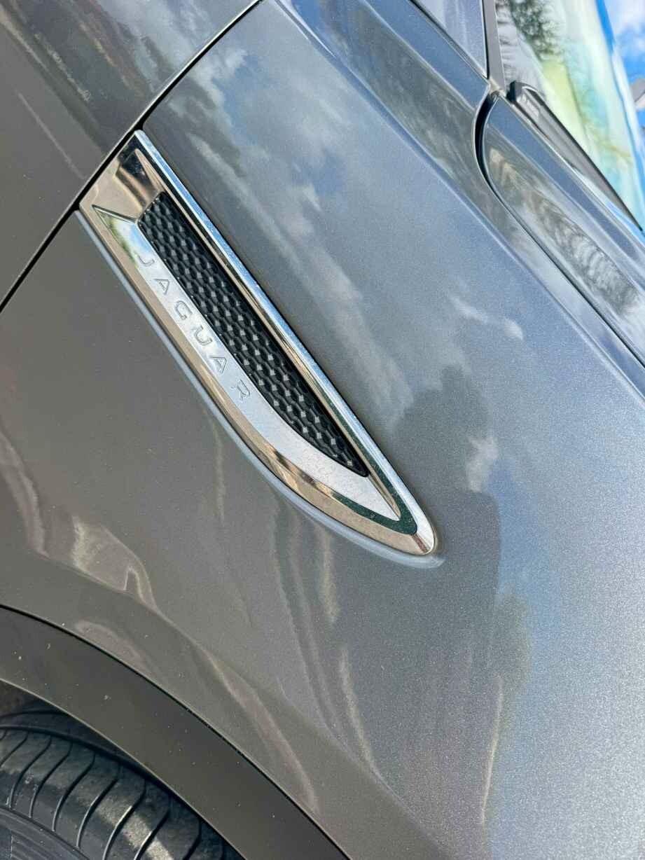 Jaguar E-Pace 2.0D 150 CV AWD aut. R-Dynamic