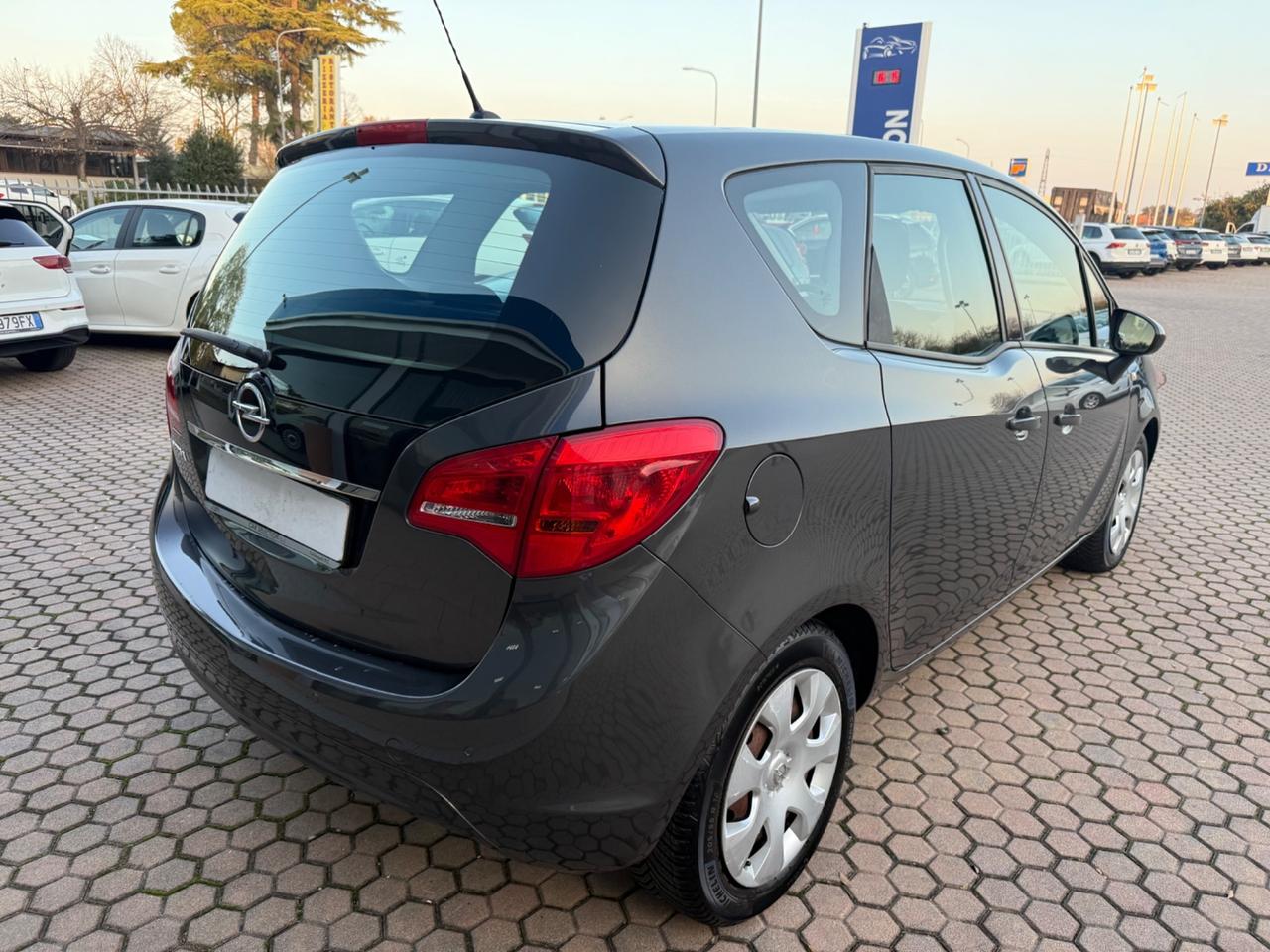 Opel Meriva 1.4 100CV Cosmo OK NEOPATENTATI