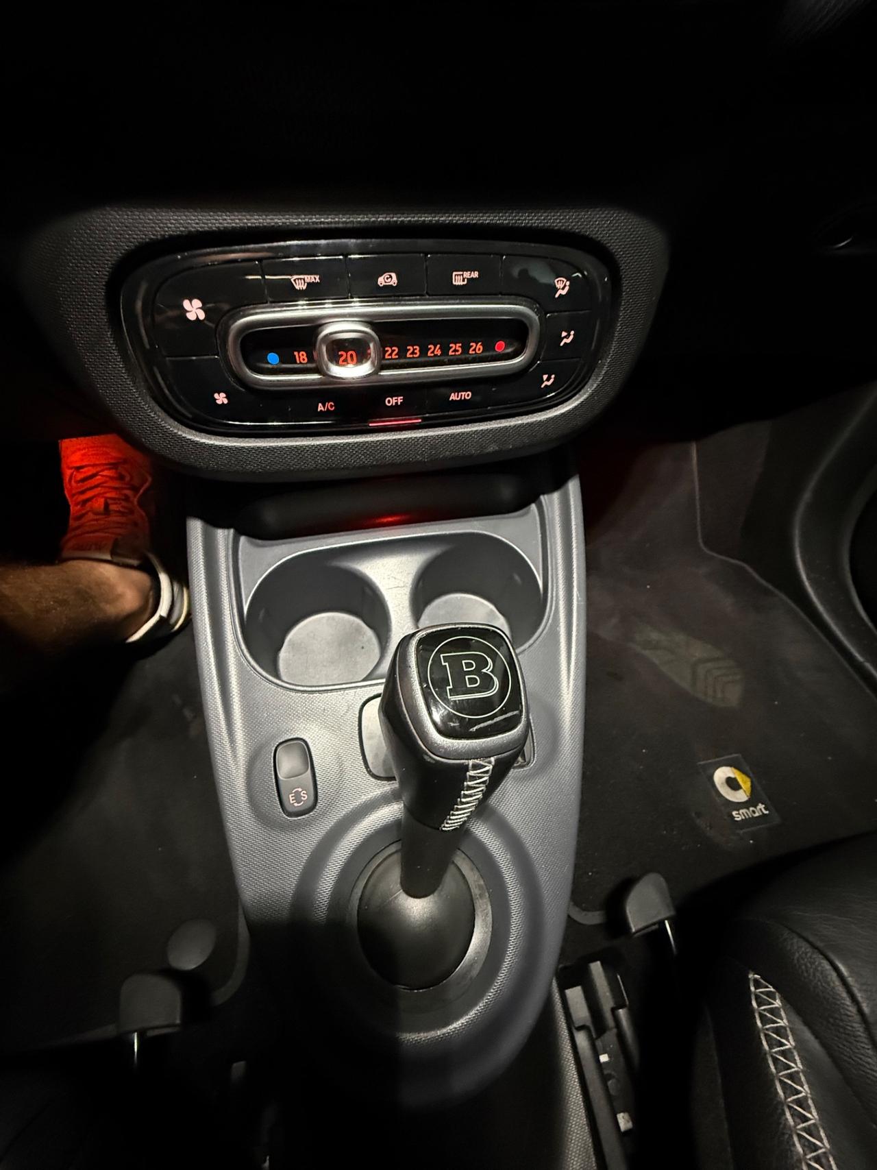 Smart ForTwo BRABUS 0.9 Turbo twinamic parisblue Xclusive