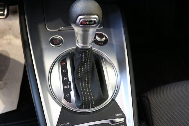 AUDI TT Coupé 40 TFSI S tronic