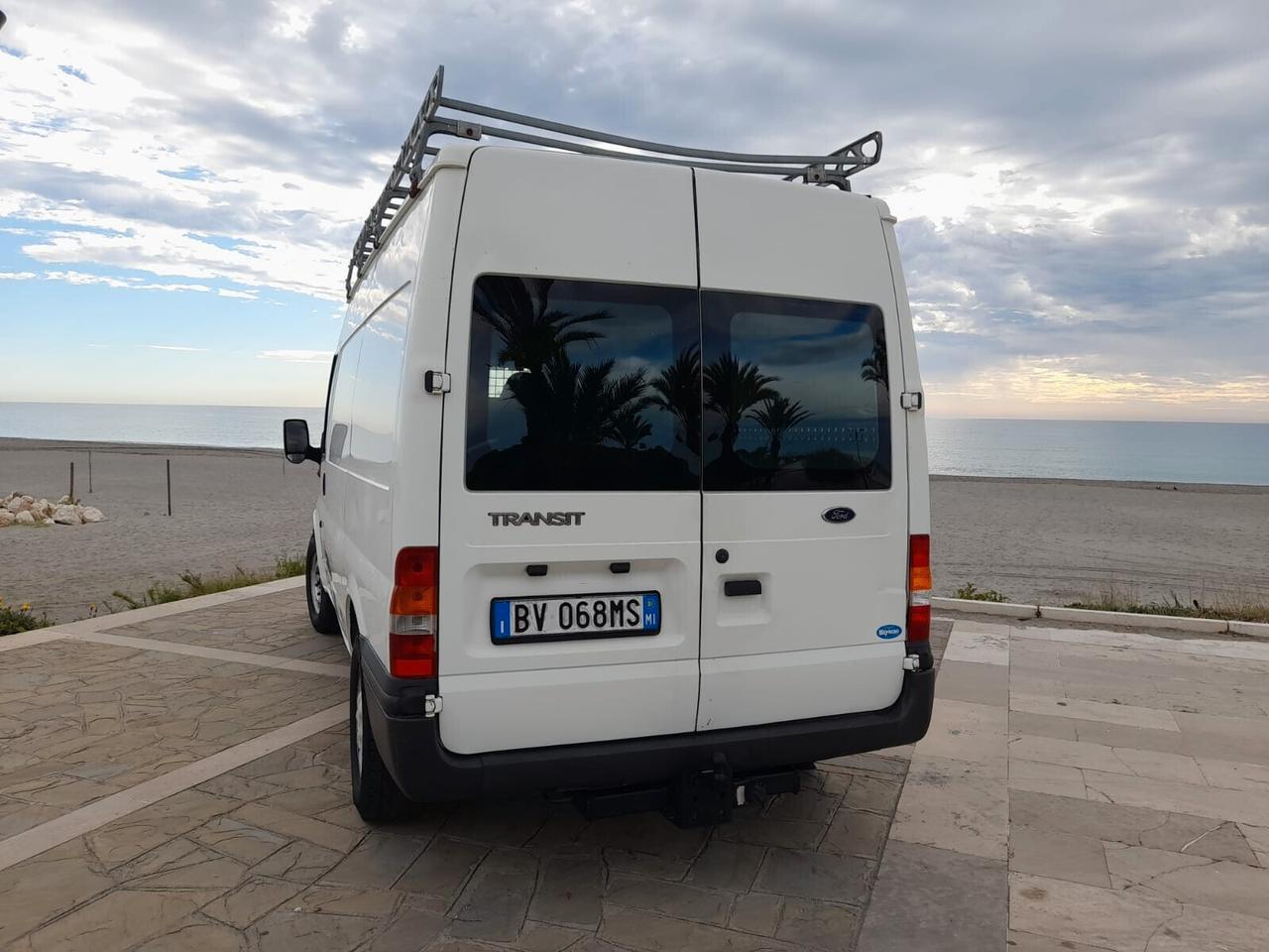 Ford Transit/Tourneo/Bus Transit 330 2.4 TD/125 cat PL-TM Furg.