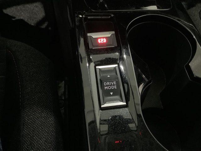 PEUGEOT 208 motore elettrico 136 CV 5 porte Active