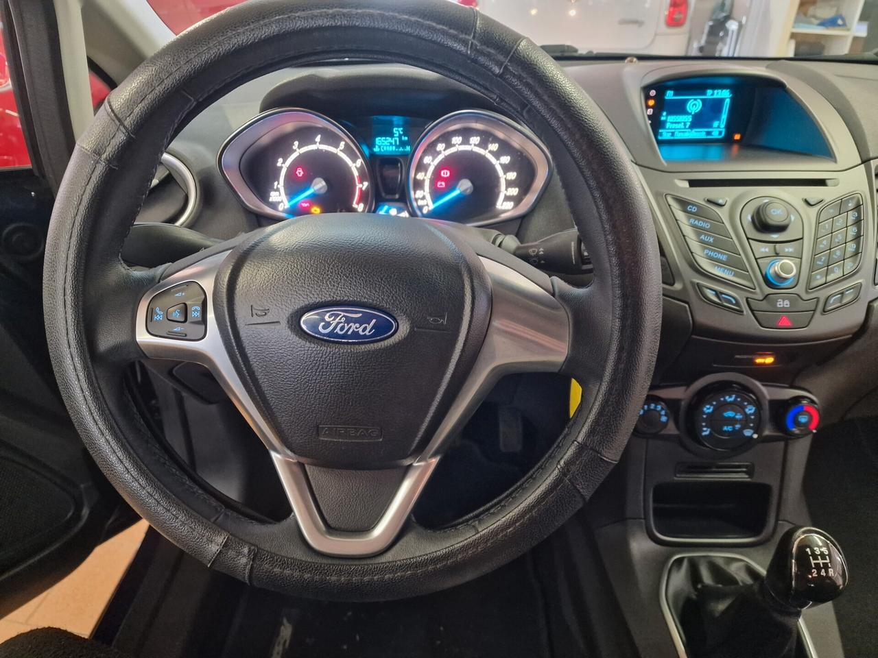 Ford Fiesta 1.4 3p. Bz.- GPL Titanium, 165 mila chilometri ok neopatentato.