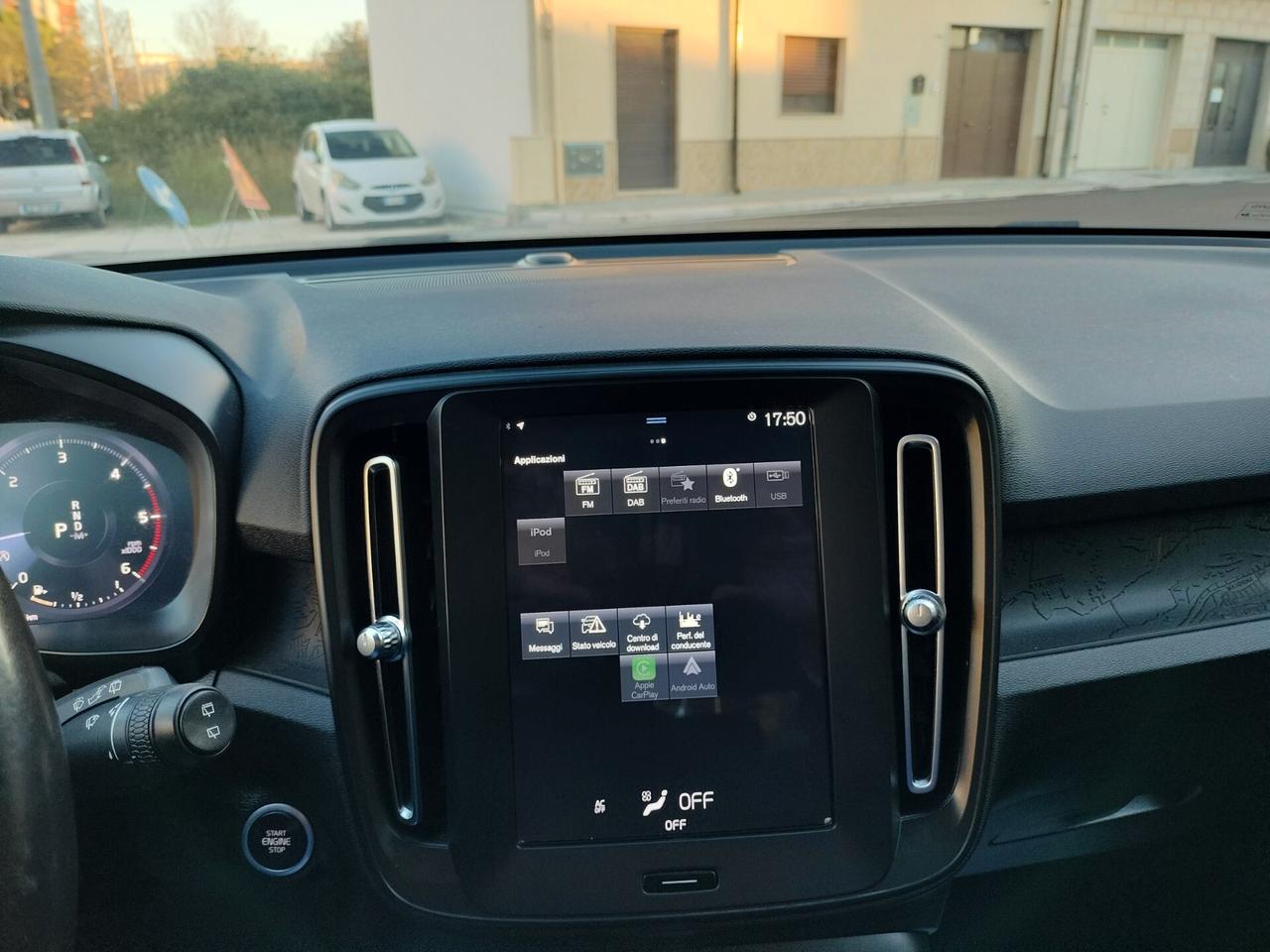 Volvo XC40 D3 AWD Geartronic Momentum