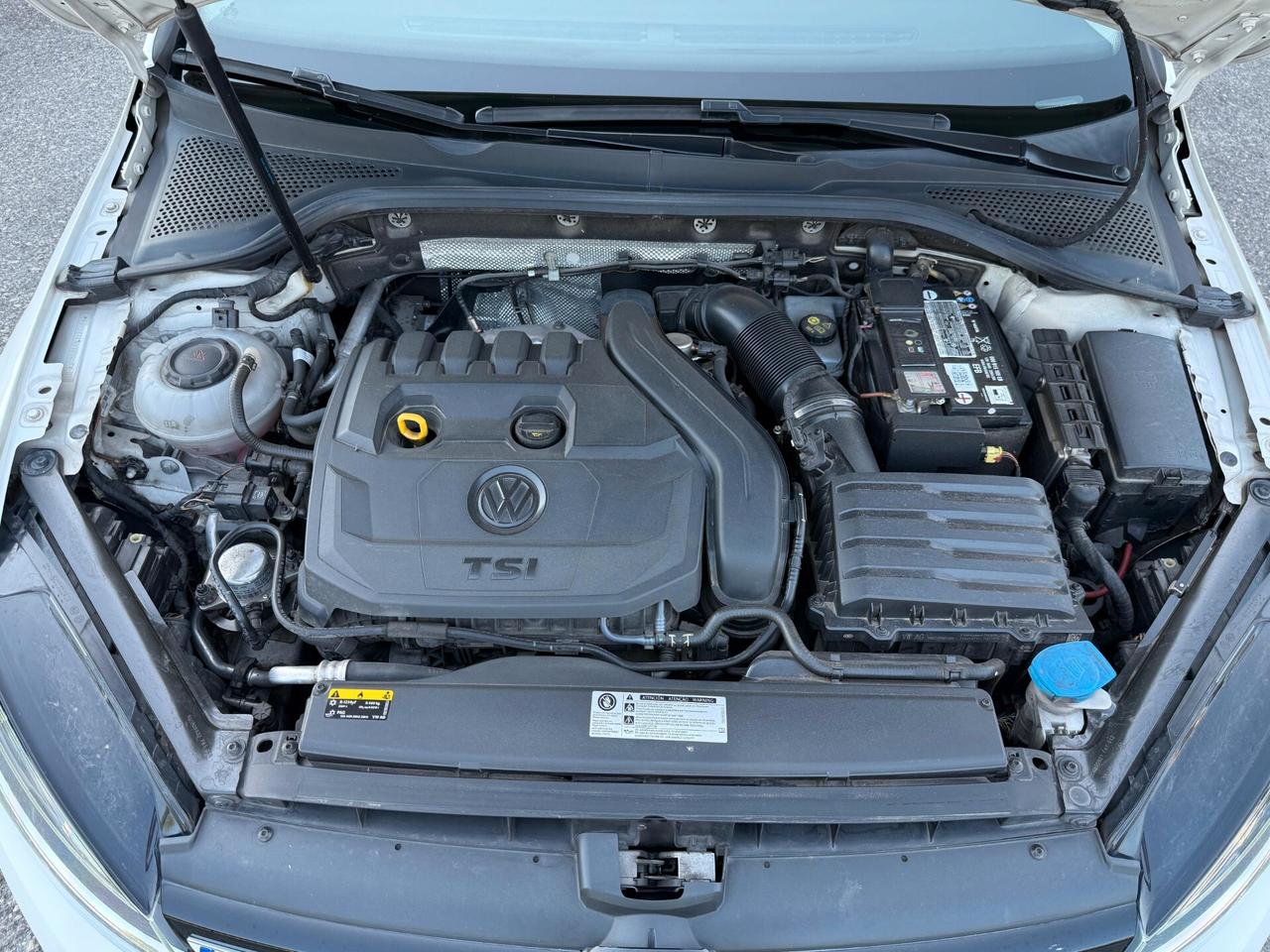 Volkswagen Golf 1.5 TSI 130 CV EVO DSG 5p. Highline BlueMotion