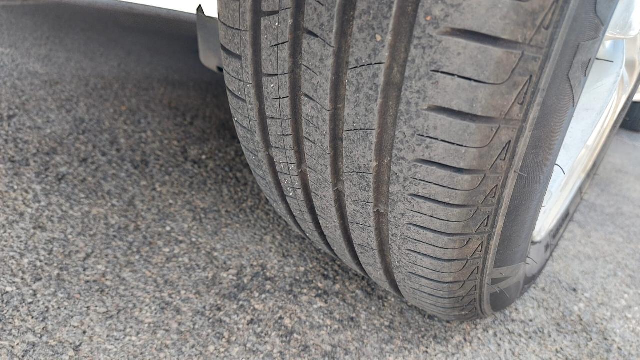 Peugeot 308 BlueHDi 100 1.6 HDI