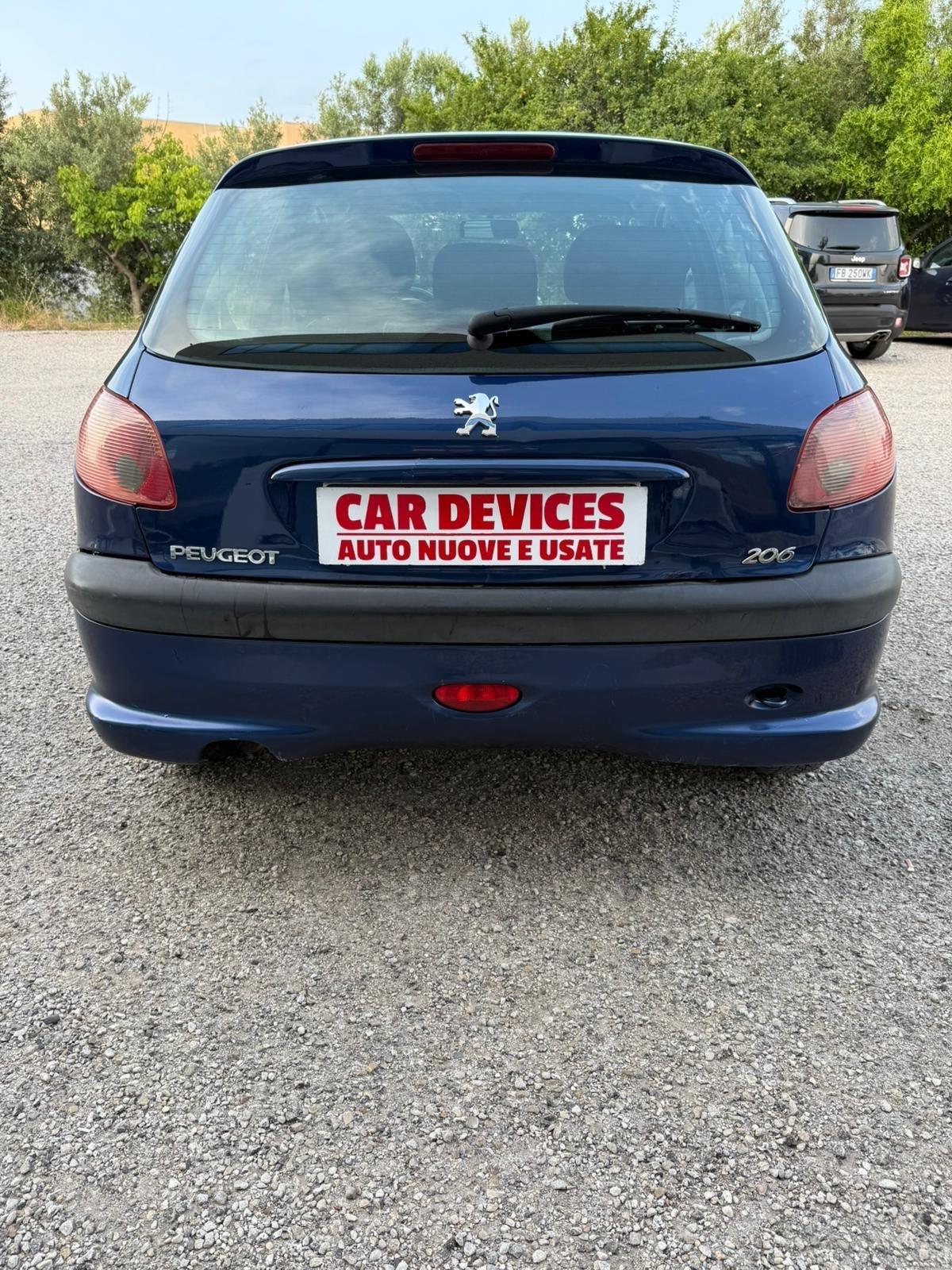 Peugeot 206 1.1 -NEOPATENTATI