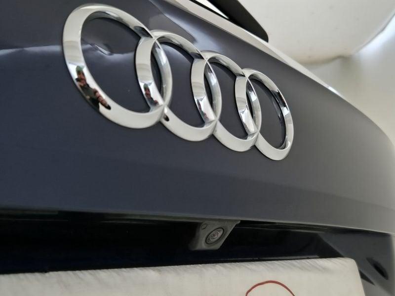 Audi Q2 I 2021 35 2.0 tdi Business quattro s-tronic