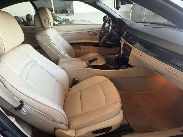 BMW 320 Serie 3 E93 Cabrio 320d Cabrio Attiva