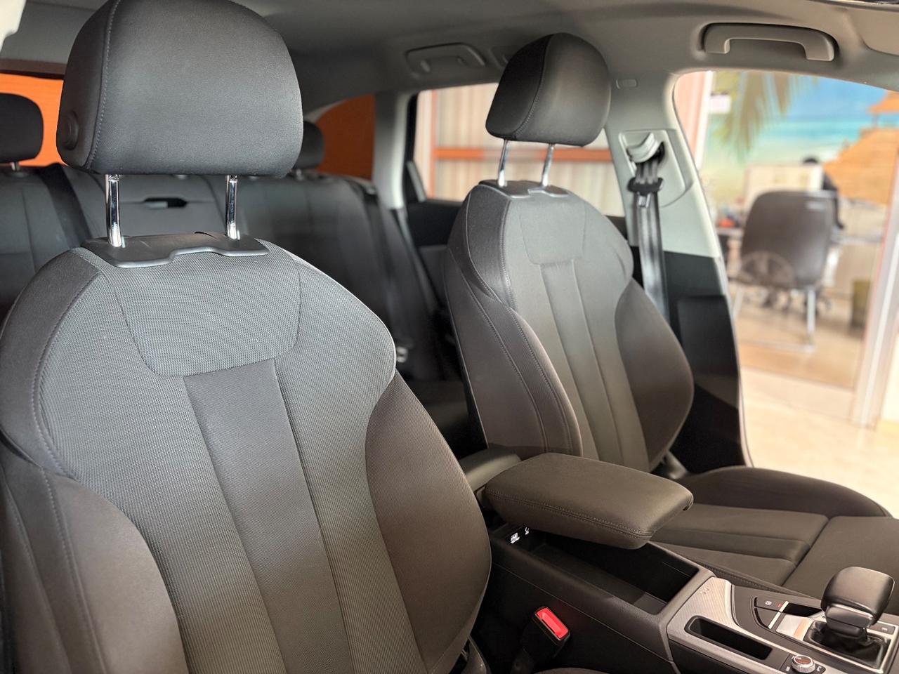 Audi A4 2.0 TDI 150 CV ultra Sport matrix navi permute finanziamenti