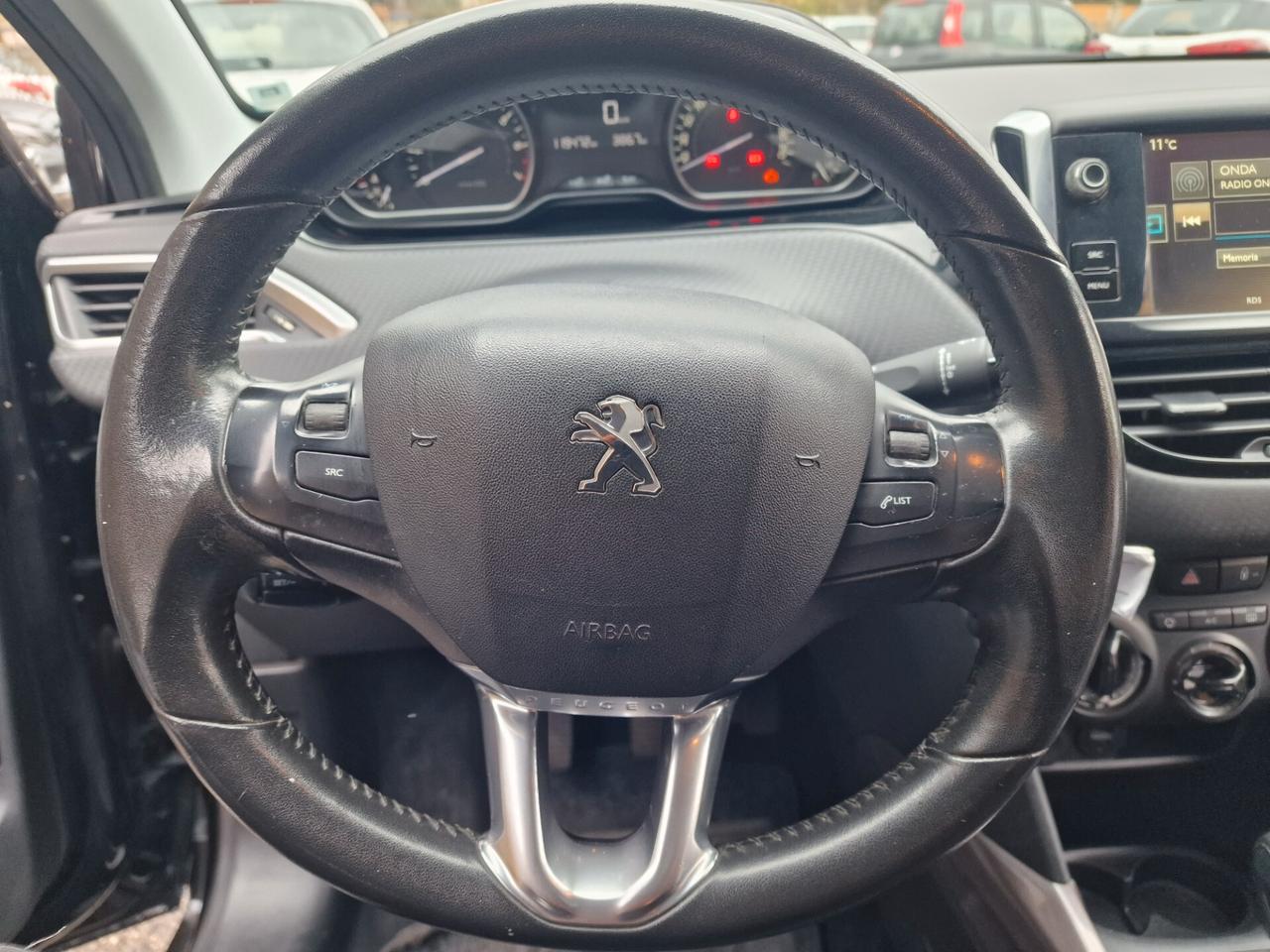 Peugeot 2008 PureTech 82 Allure, 119 mila chilometri