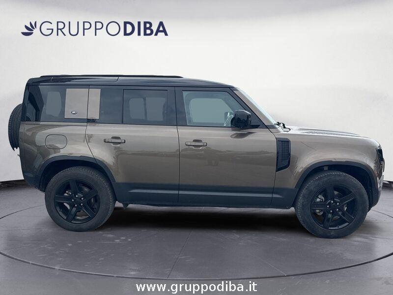 Land Rover Defender VII 2020 110 Diesel 110 3.0d i6 mhev SE awd 200cv auto