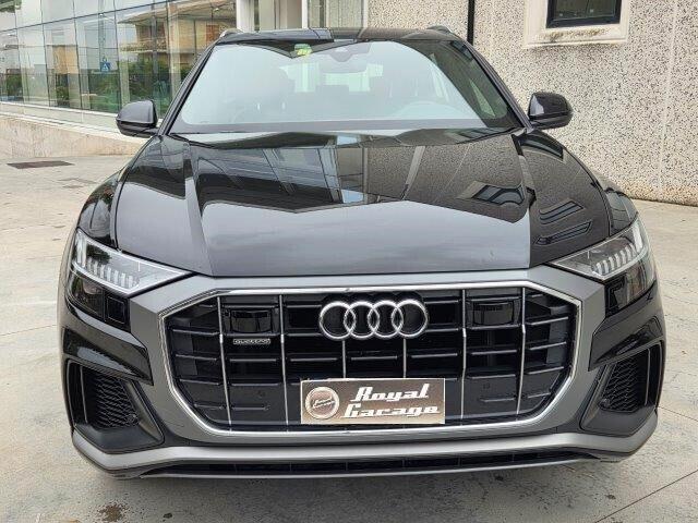Audi Q8 50 TDI QUATTRO S LINE -FULL OPTIONAL