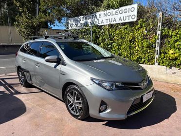 TOYOTA Auris 1.8 Hybrid Executive - UNIOPRO