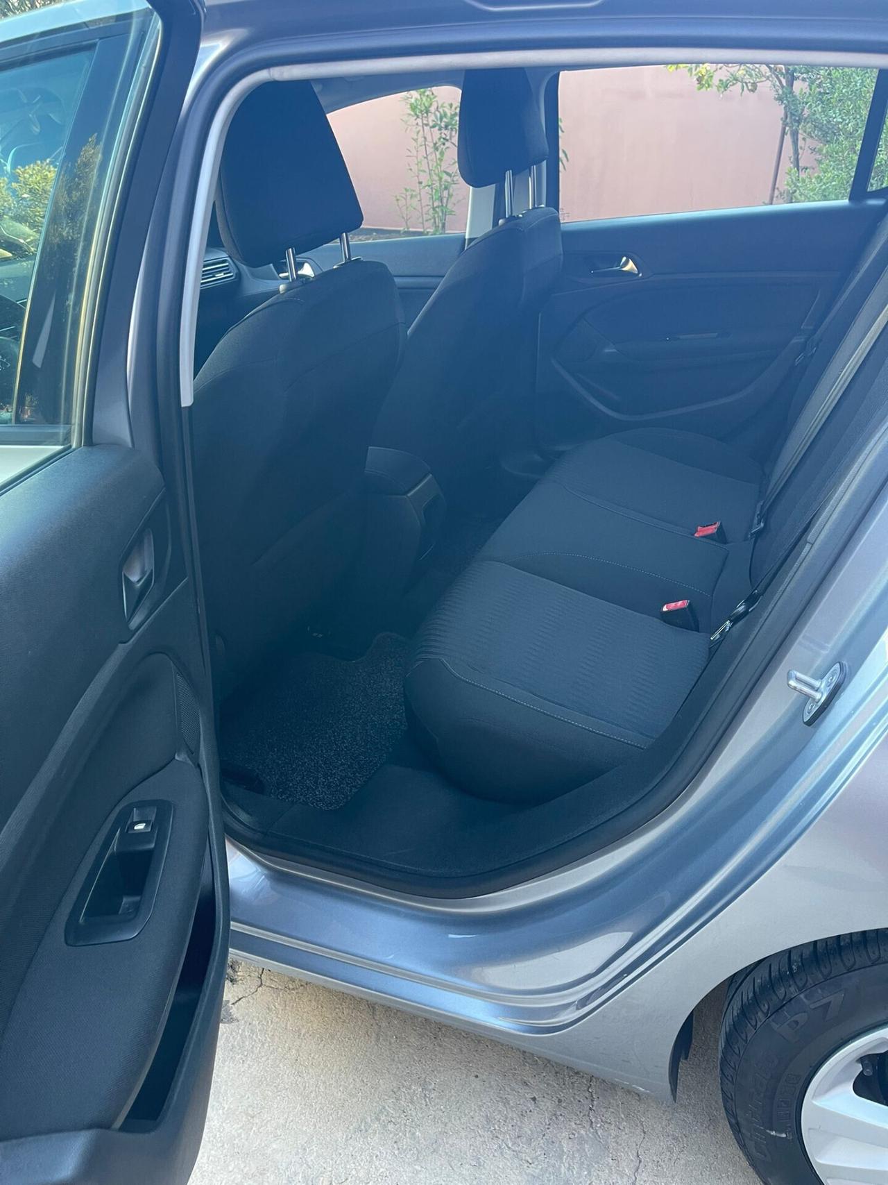 Peugeot 308 1.6 HDi 92 CV Business