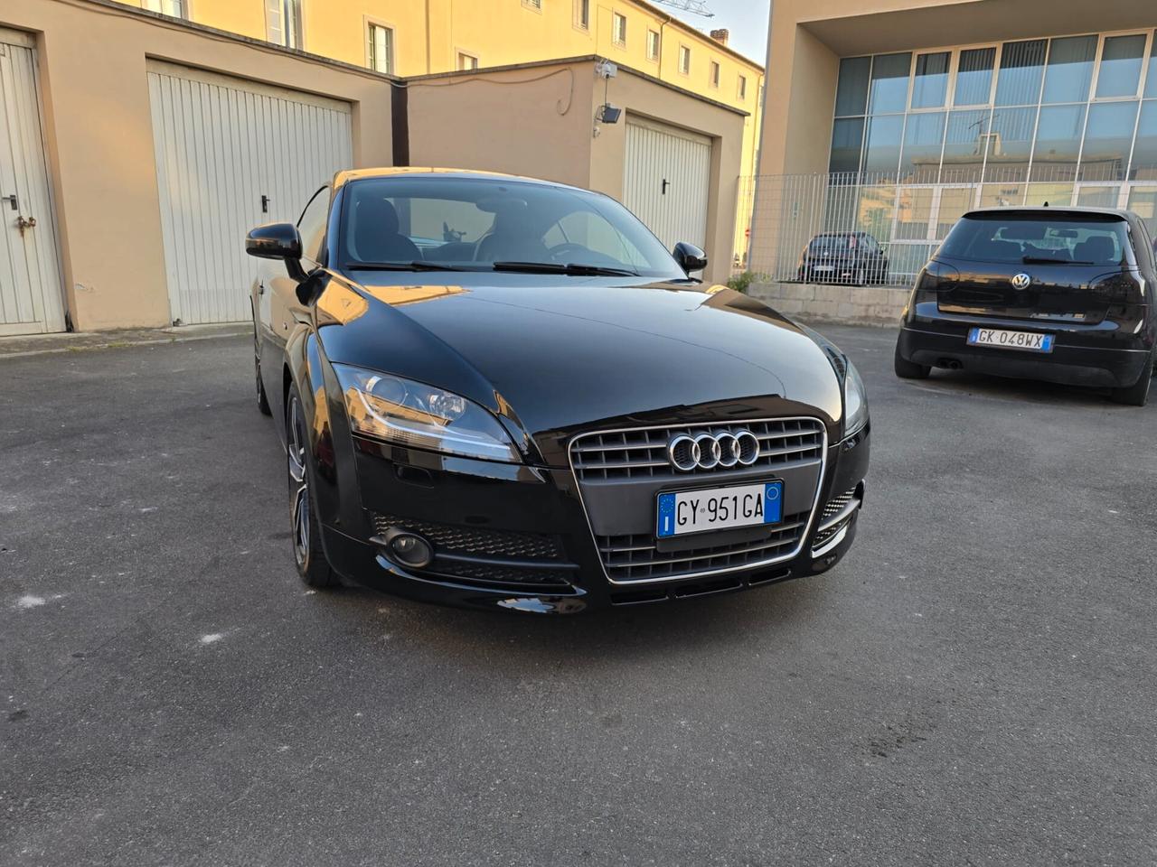 Audi TT Coupé 2.0 TFSI possibilita 12 mesi garanzia