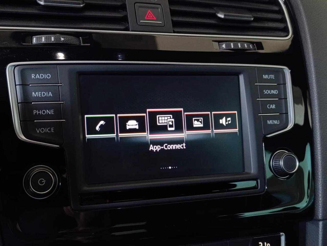 Volkswagen Golf 5 Porte Golf 5p 1.6 tdi Sport Edition 110cv