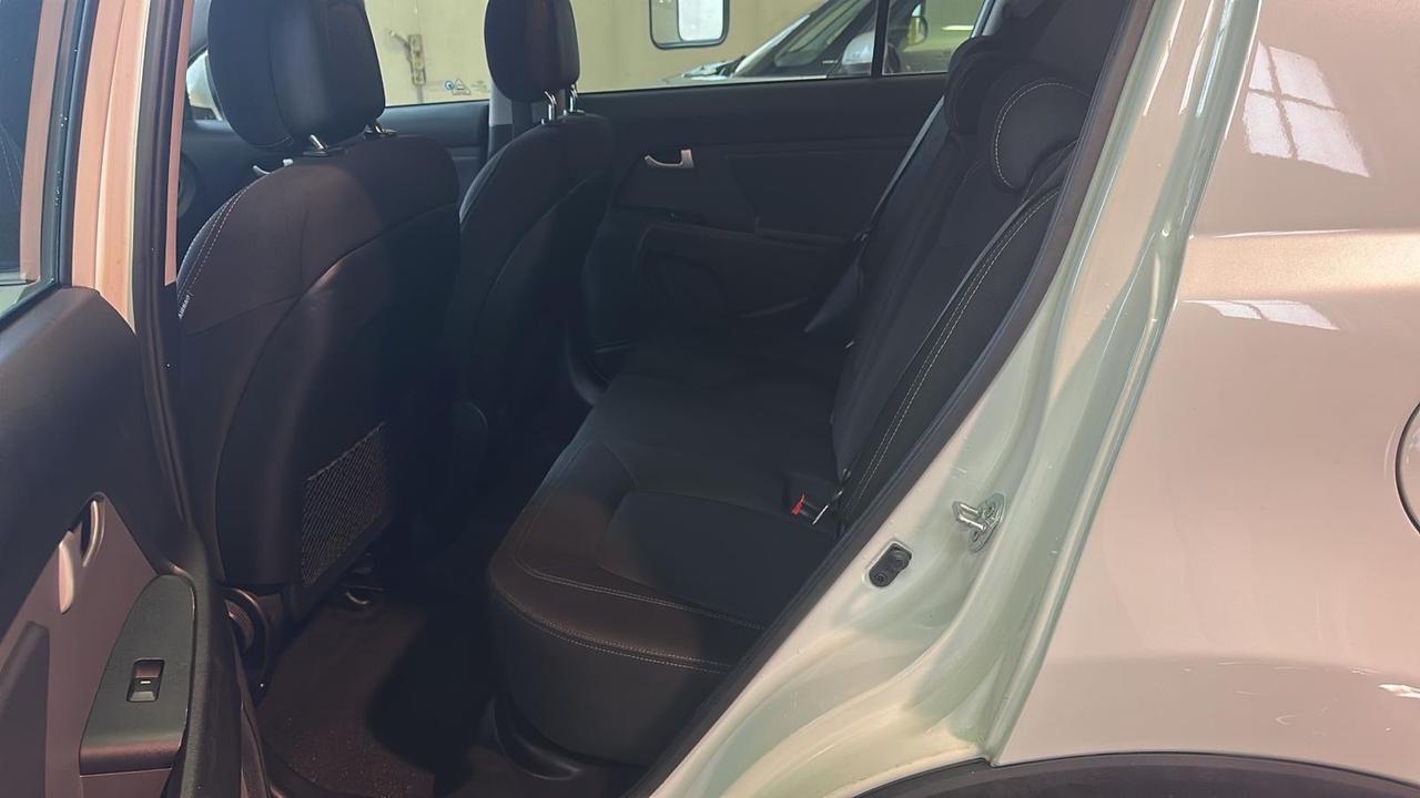 Kia Sportage 1.7 CRDI VGT 2WD Active