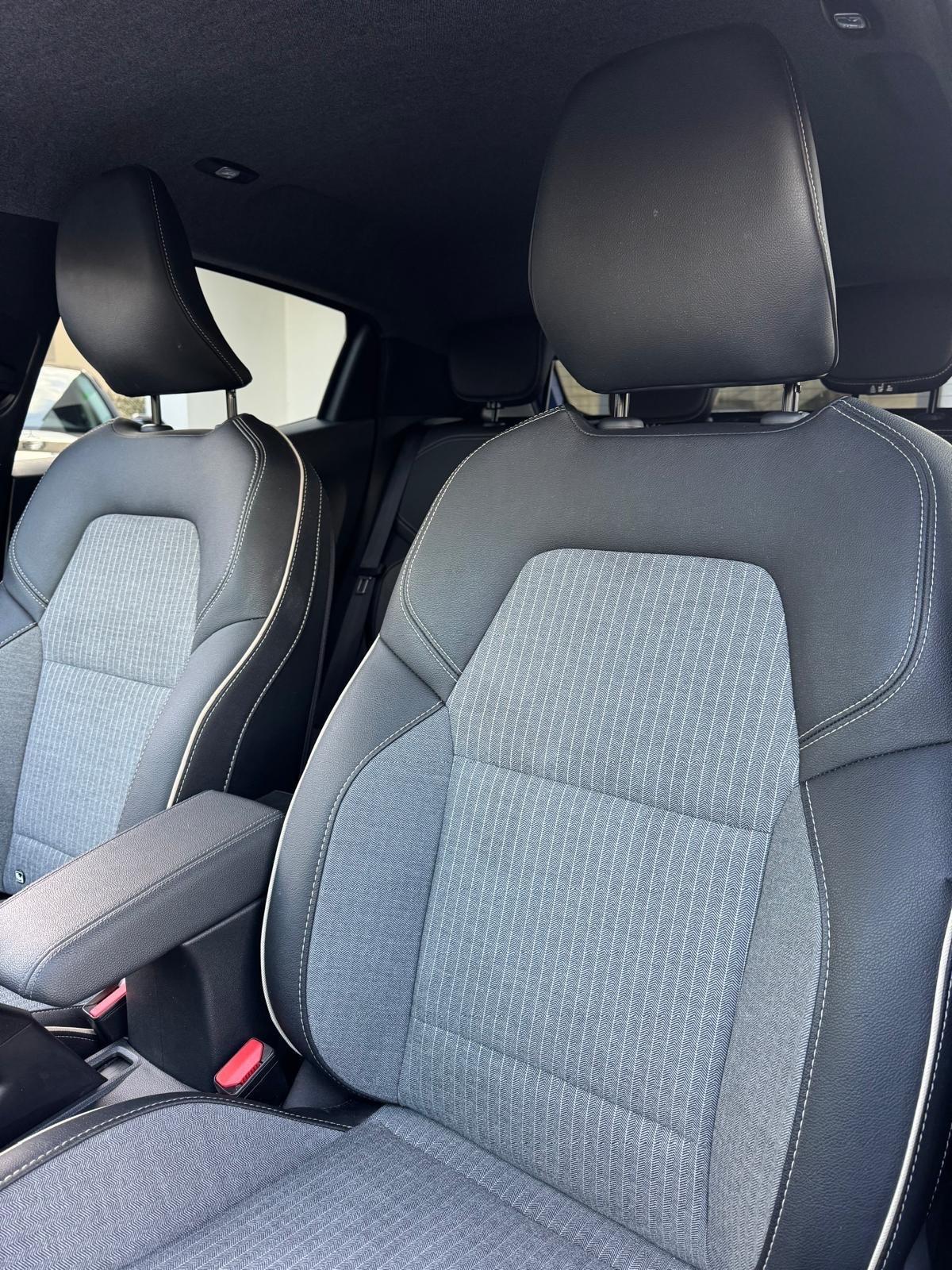 Renault Clio TCe 90 CV 5 porte Techno