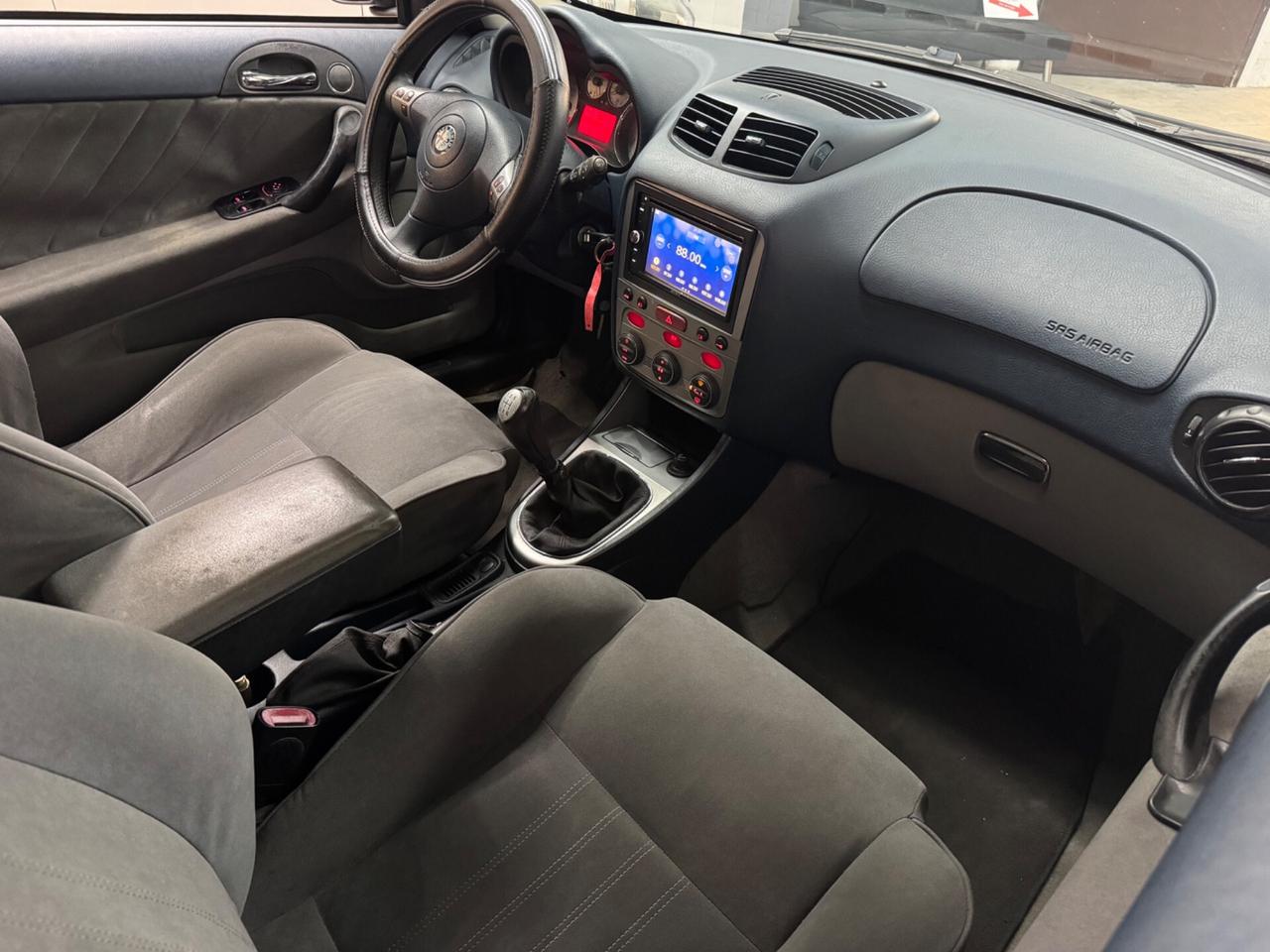 Alfa Romeo 147 1.6 GPL - 2008