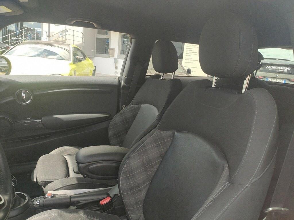 Mini Cooper D 1.5 TwinPower Turbo Cooper D Hype DCT