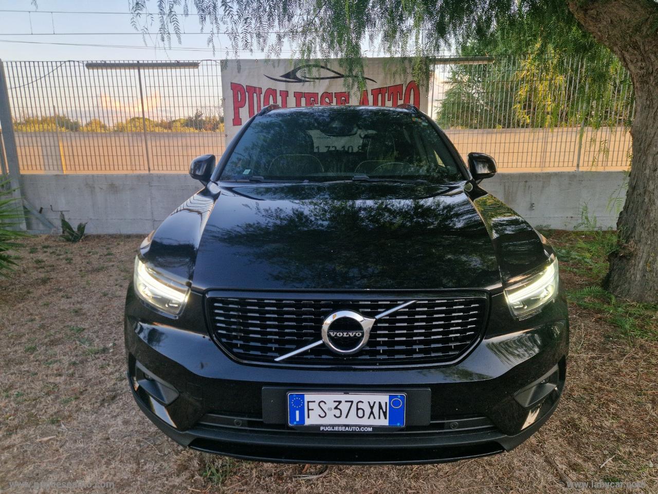 VOLVO XC40 D3 AWD Geartronic R-design