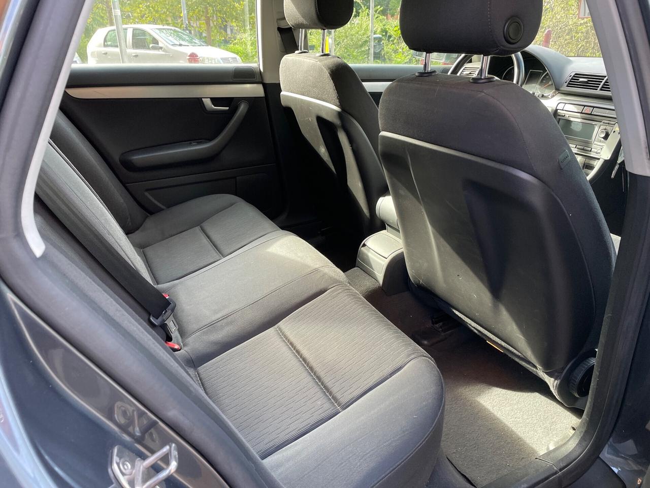 Audi A4 2.0 TDI 140cv/1PROP/GARANZIA 12 MESI