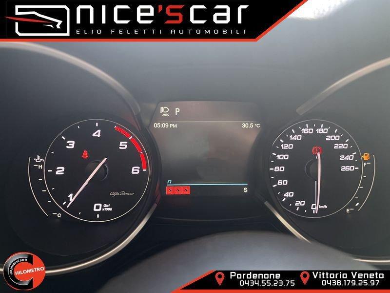 Alfa Romeo Stelvio 2.2 Turbodiesel 190 CV AT8 RWD Sprint