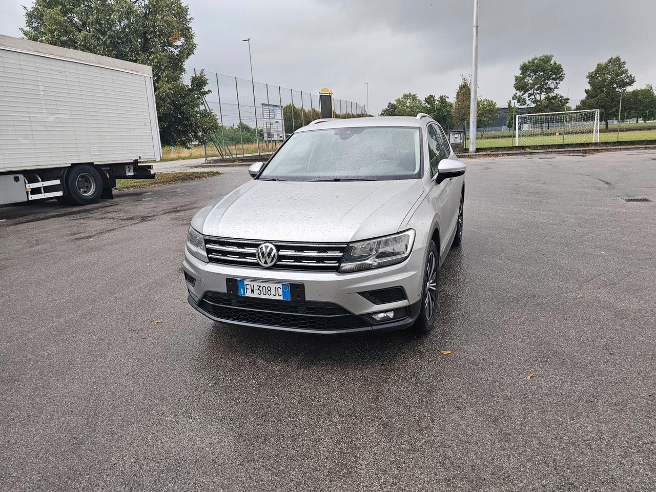 Volkswagen Tiguan 2.0 TDI SCR DSG Business BlueMotion Technology