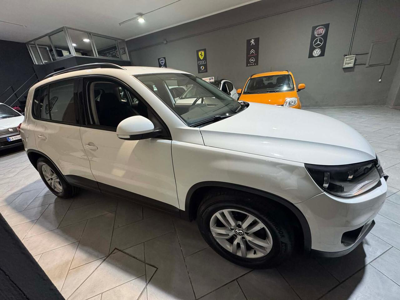 Volkswagen Tiguan 2.0 TDI 110 CV SOLAMENTE 114MILA KM