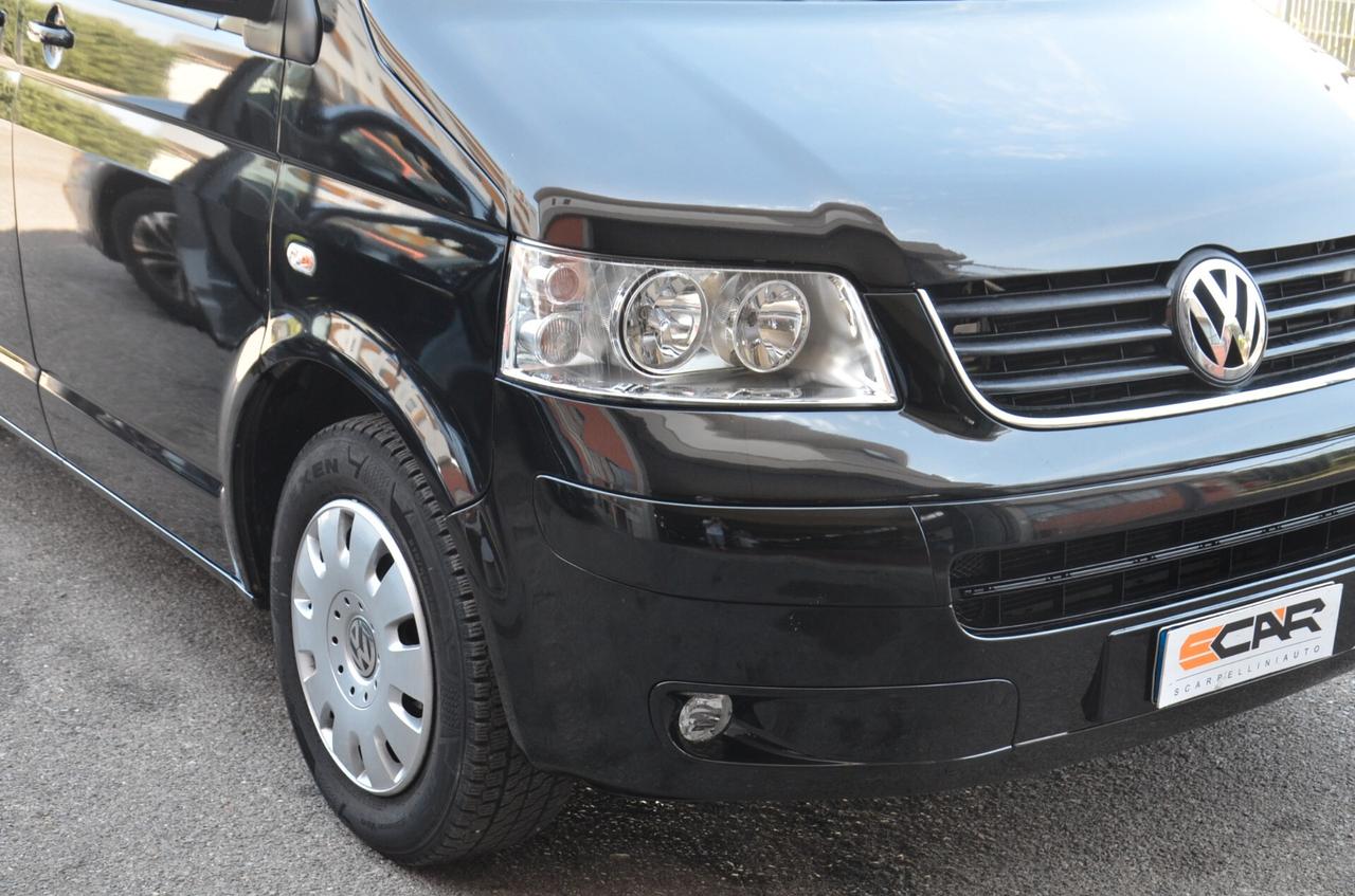 Volkswagen Transporter 2.5 TDI/130CV CARAVELLE AUTOMATICO 9 POSTI