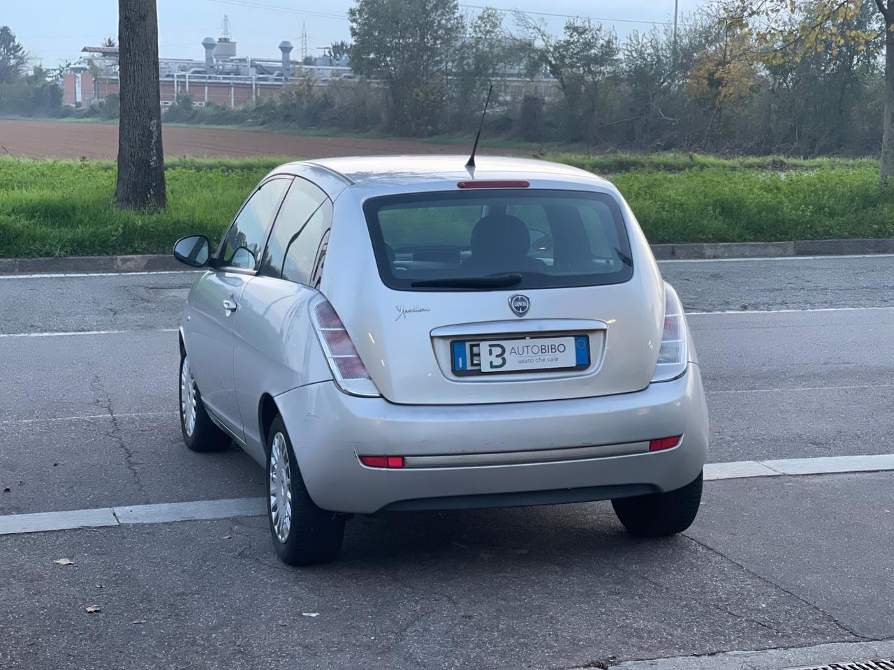 Lancia Ypsilon 1.4 Elle Ecochic GPL