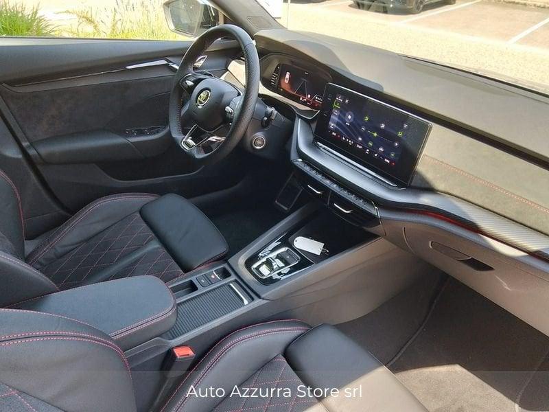 Škoda Octavia RS 2.0 TSI DSG 180kW | IVA, 19", DCC, WINTER PACK