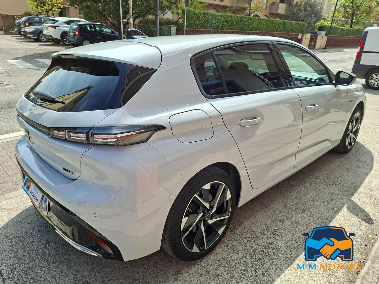 Peugeot 308 1.6 hybrid phev Allure Pack 180cv e-eat8