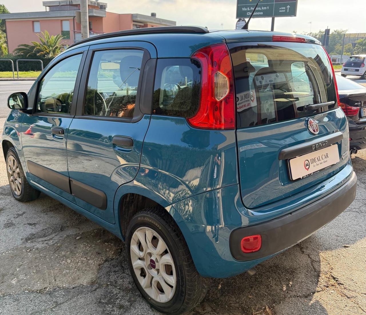 Fiat Panda 0.9 TwinAir Turbo Natural Power Lounge