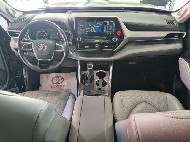 TOYOTA Highlander 2.5H AWD-i E-CVT Executive