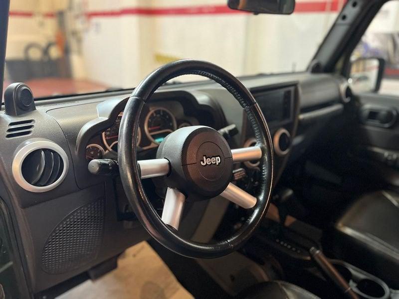 Jeep Wrangler Wrangler Unlimited 2.8 CRD Sahara Auto