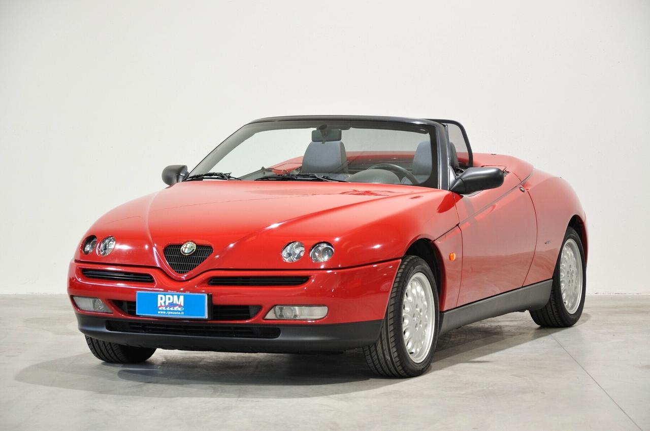 Alfa Romeo Spider 2.0i 16V Twin Spark cat